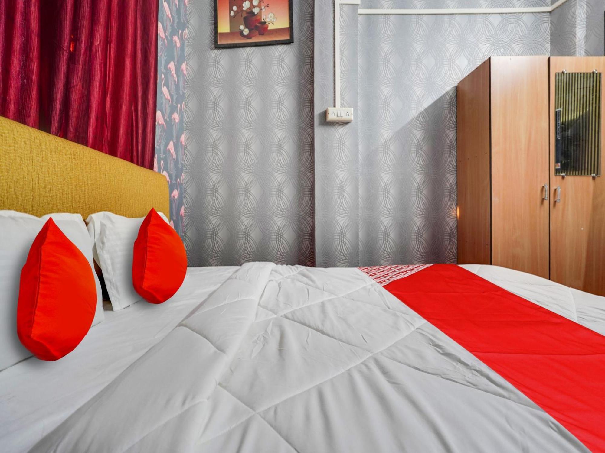Hotel Royal Villa Inn Sakardarā Extérieur photo