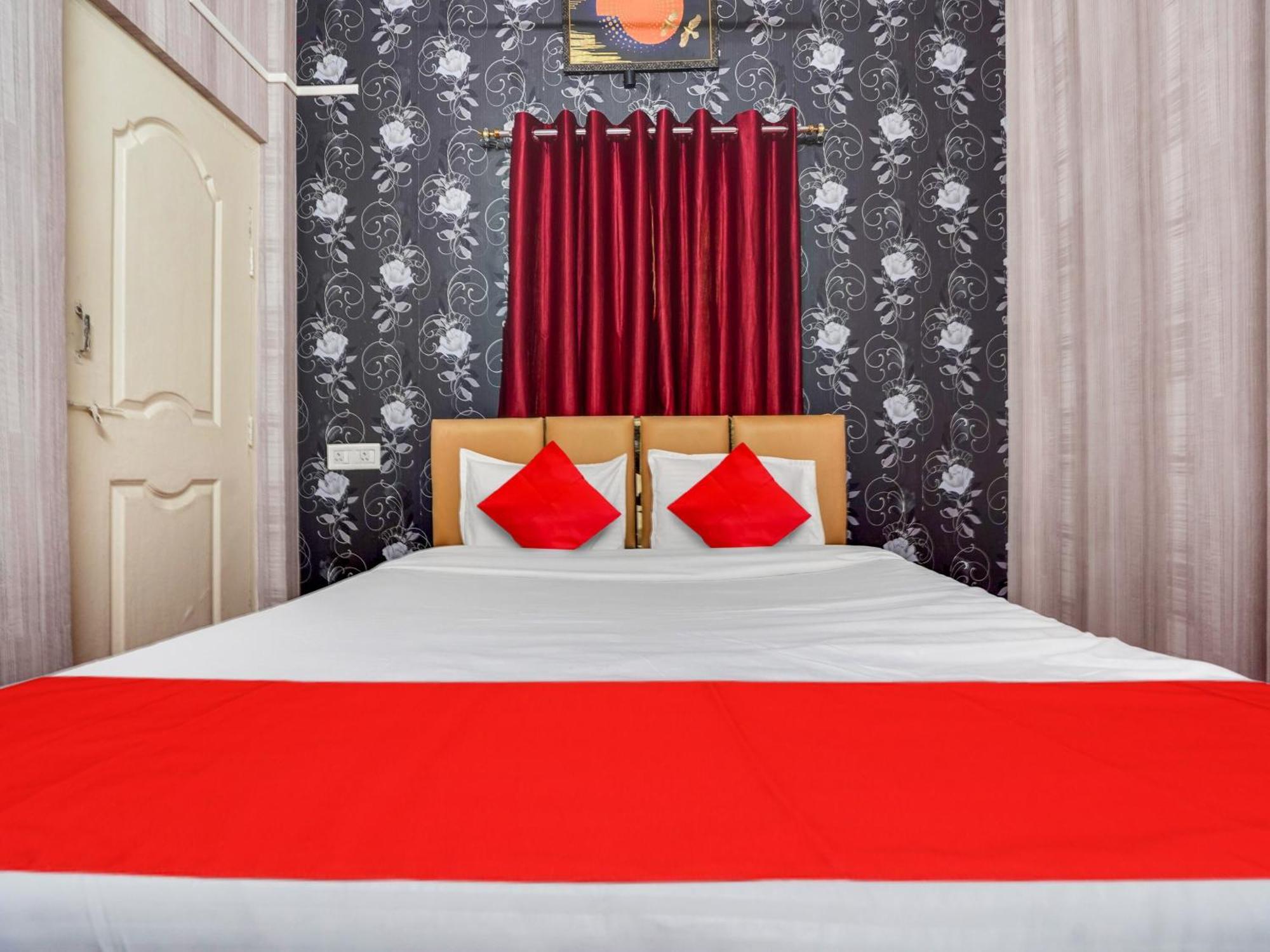 Hotel Royal Villa Inn Sakardarā Extérieur photo